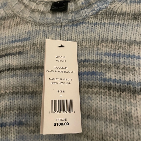 French Connection sweater, size small, NWT - Picture 2 of 2